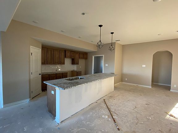 2nd image of 7410 Lamplighter Ct