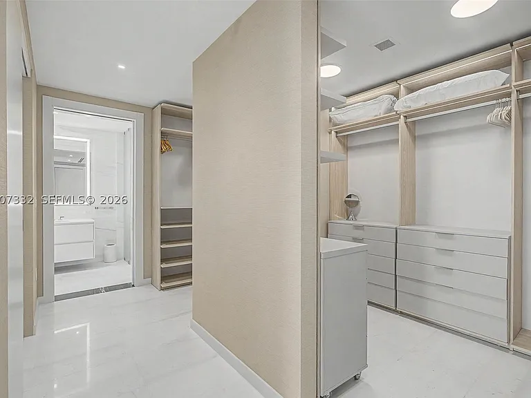300 Biscayne Boulevard Way #3203 — Photo 6