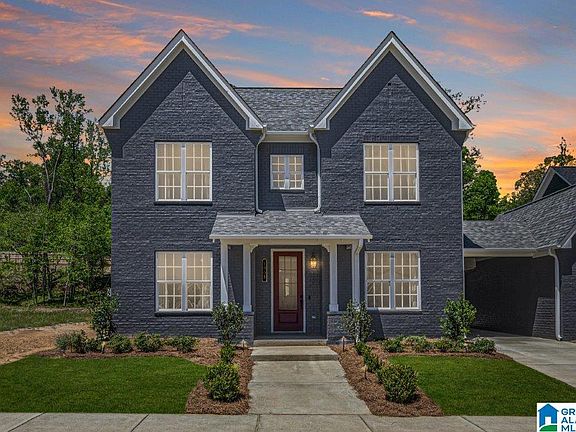 2nd image of 2121 Butler St