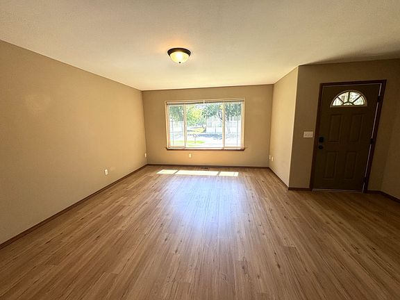 2nd image of 715 E 7th Ave #1