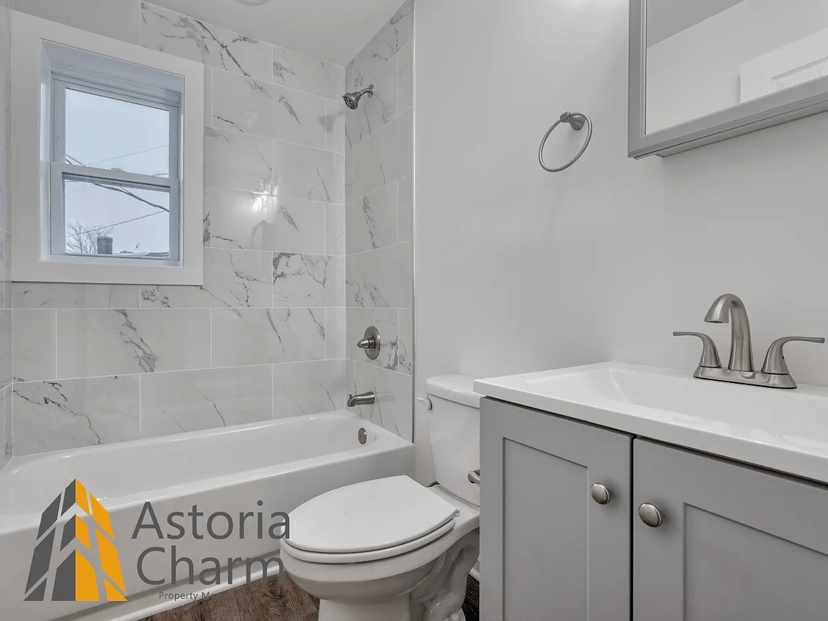 203 Chestnut St — Photo 1