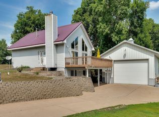 47615 Blue Heron Trl, Rush City, MN 55069