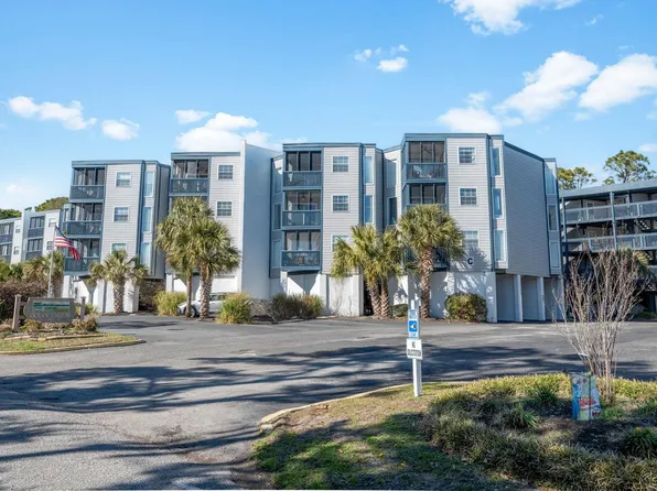 1500 Cenith Dr. #D303, North Myrtle Beach, SC 29582