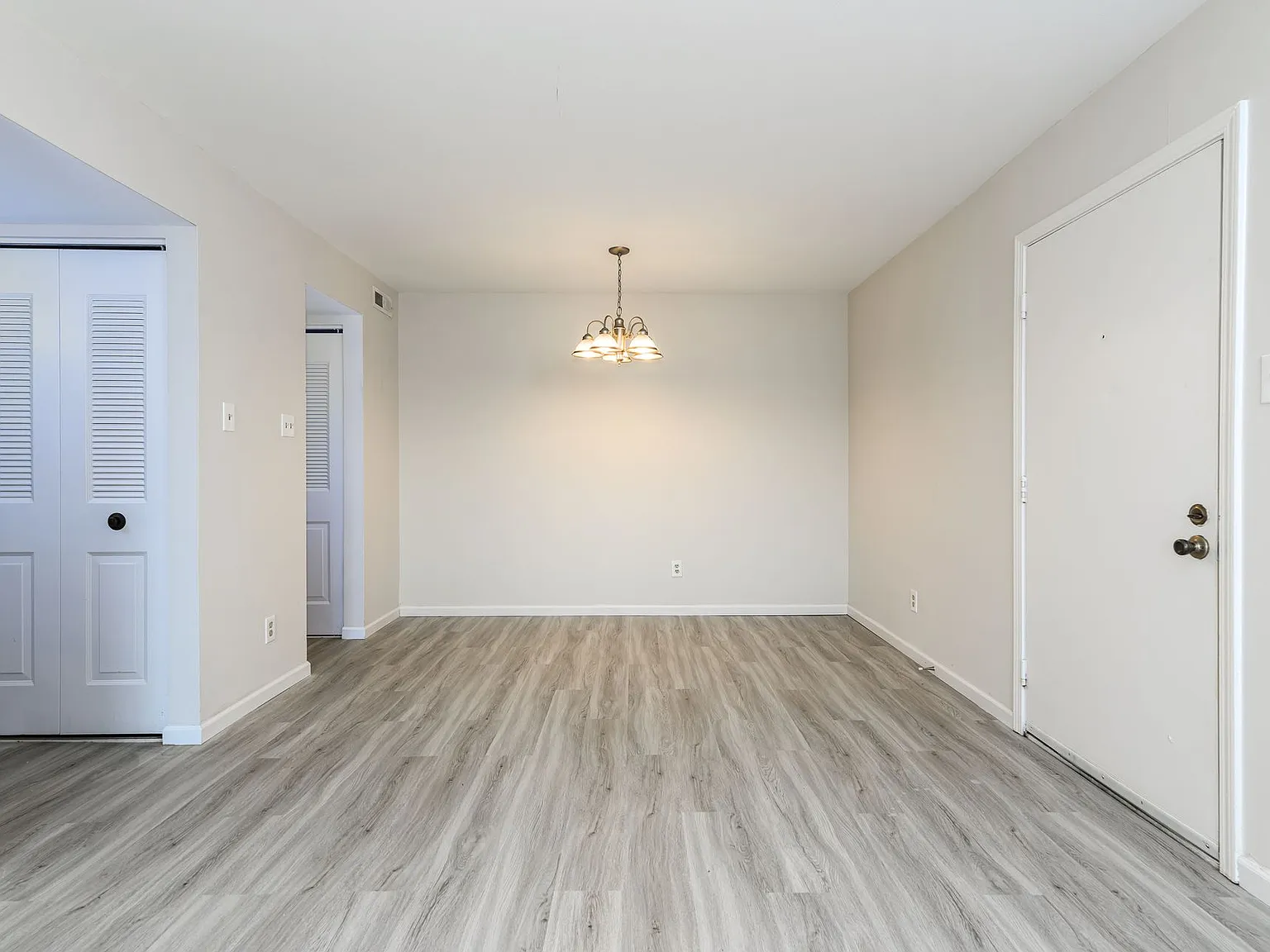 Southfield Apartments — Photo 4