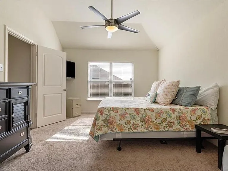 19917 Wt Gallaway St — Photo 7