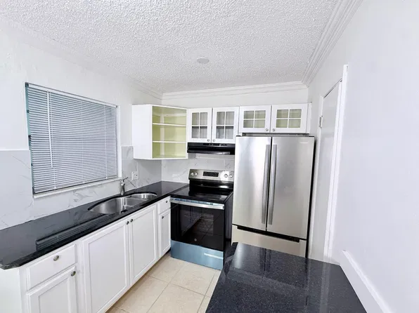 1280 NW 43rd Ter APT 107, Lauderhill, FL 33313
