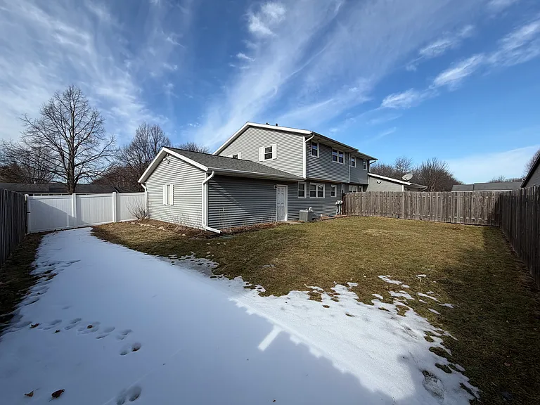 1261 La Count Rd — Photo 3