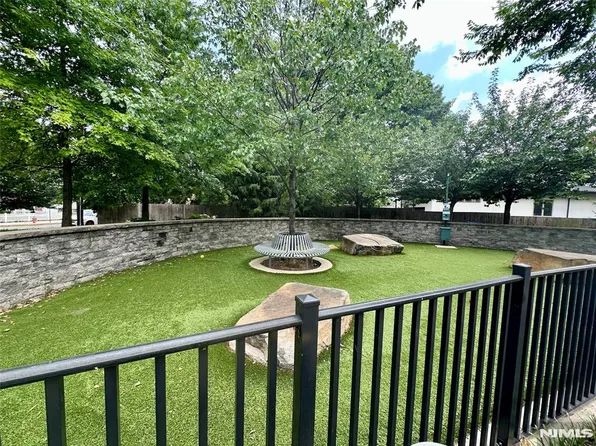 320 Adolphus Ave APT 1411, Cliffside Park, NJ 07010