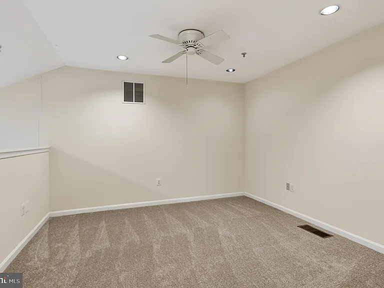 11314 Westbrook Mill Ln #302 — Photo 42