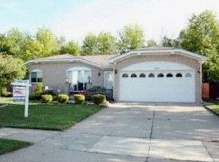 15810 Kristin Ln, Riverview, MI 48193