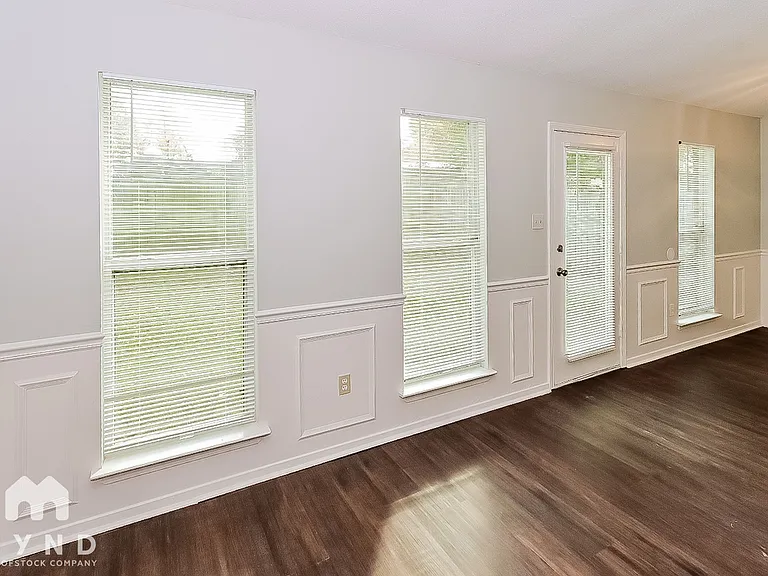 3405 Laurelwood St — Photo 8
