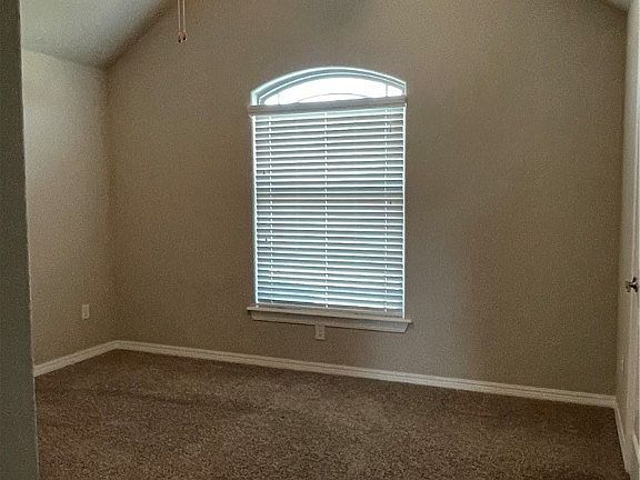 4th image of 4691 W Oldham Dr