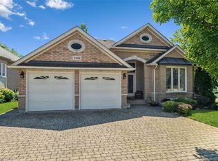 2428 Salcome Dr, Oakville, ON L6H 7N5