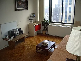 Rented by Nest Seekers International