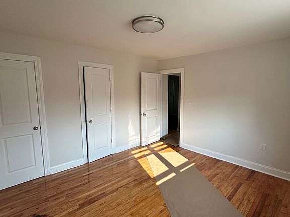4th image of 61-35 224th St #B