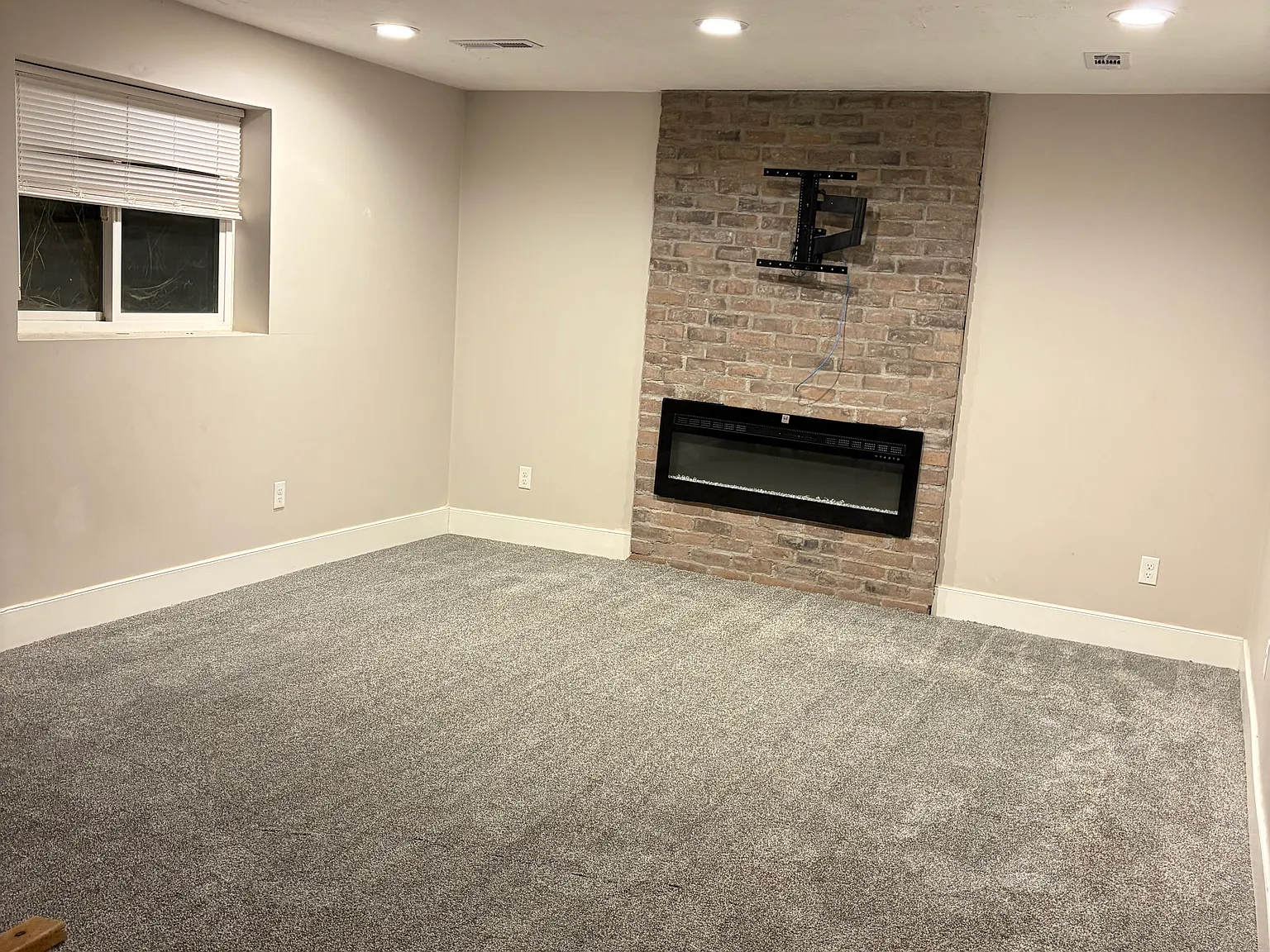 4 bed, 2000 sqft, $2,500 — Photo 4
