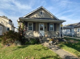 120 W 4th St, Spring Valley, IL 61362