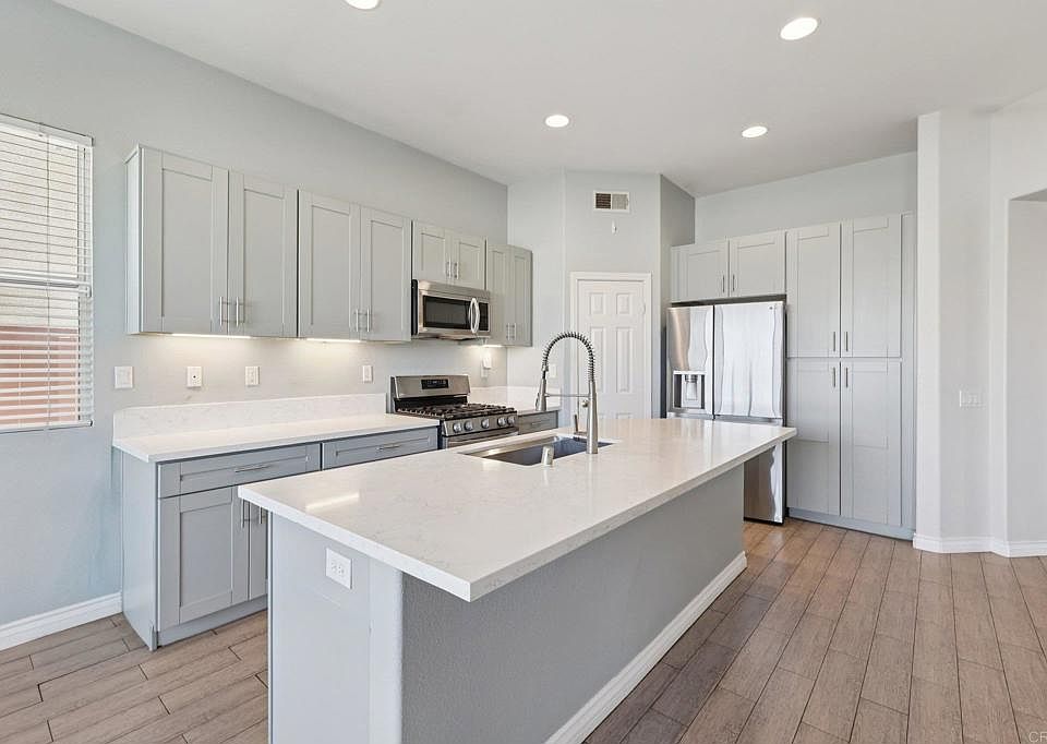 1st image of 1757 Clover Tree Ct