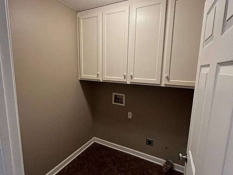 740 Running Creek Ln — Photo 11