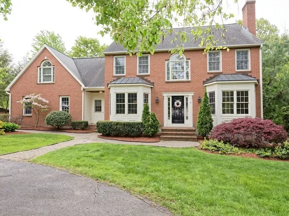 16 Bridle Path, Shrewsbury, MA 01545