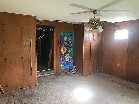 5th image of 207 E Lindbergh Blvd