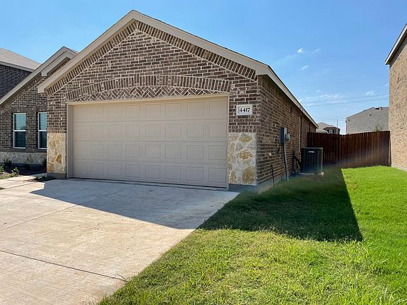 3rd image of 4417 Sagecroft Dr