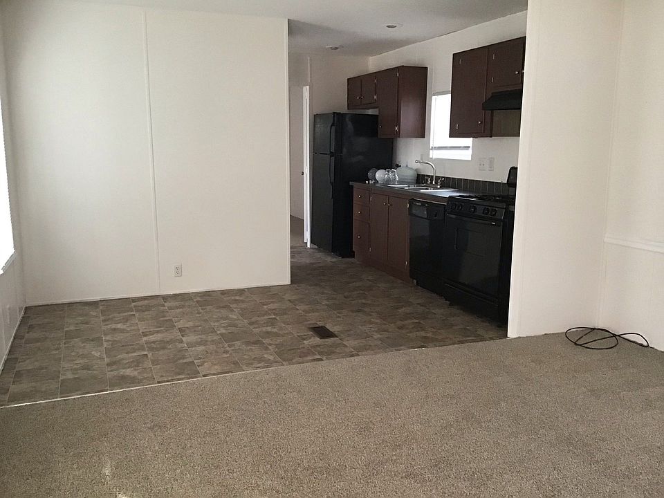 1st image of 2 Willow Dr #344JB