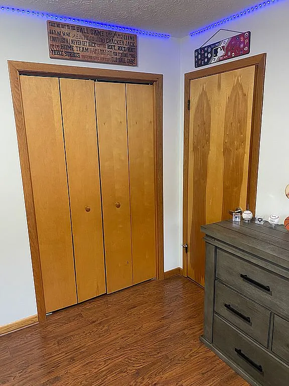 17 Willow Ln photo 1