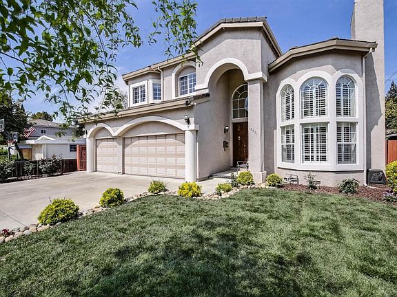 2nd image of 18621 Starrett Ct