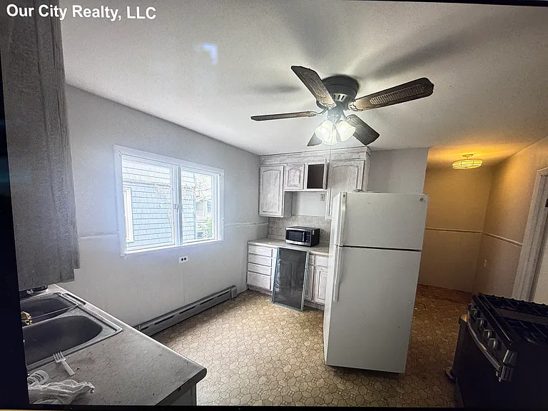34 Whitman St #1C — Photo 6