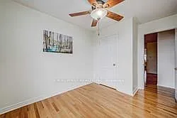 166 Bur Oak Ave — Photo 16