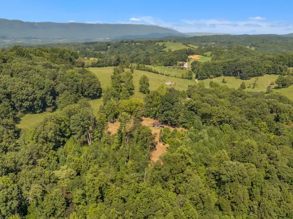 Iron Works Rd, Harrogate, TN 37752