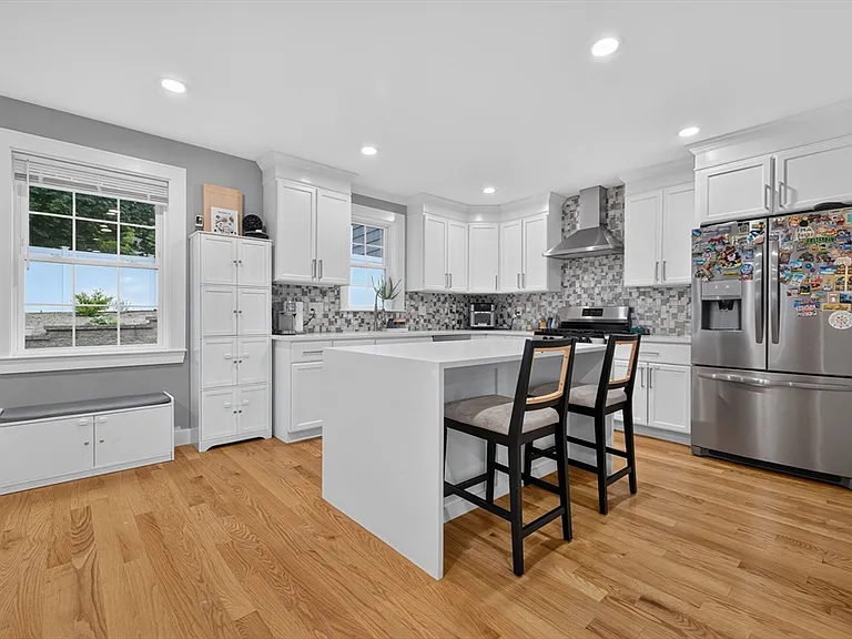 248 Washington St #- — Photo 5