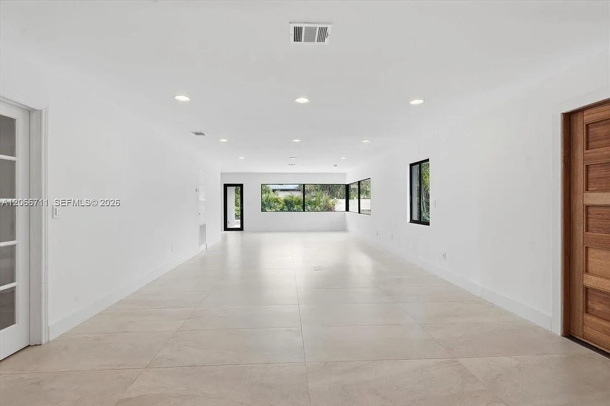 Biscayne Shores Corr Plat — Photo 4