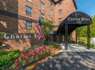 700 Brick Mill Run APT 406, Westlake, OH 44145