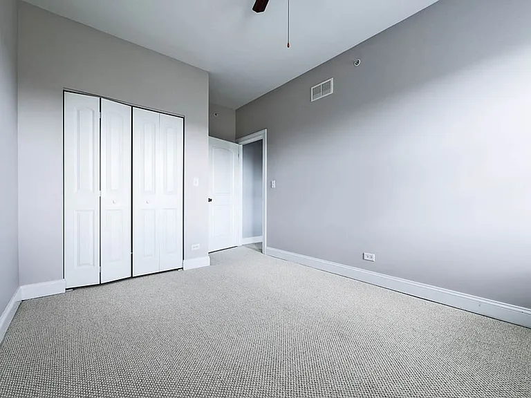 3601 W 53rd St — Photo 10
