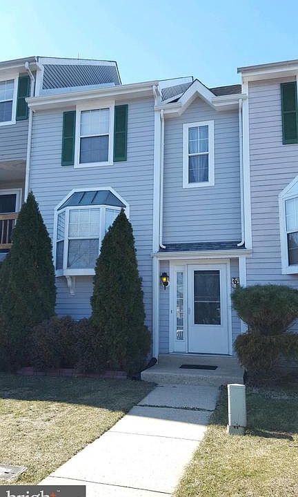 1st image of 705 Corsica Ave
