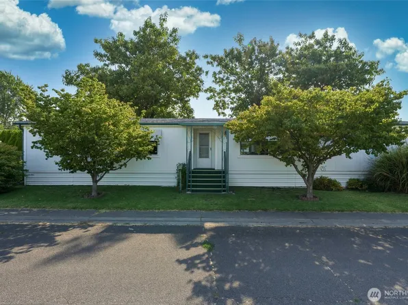 908 NE Empire Street, College Place, WA 99324
