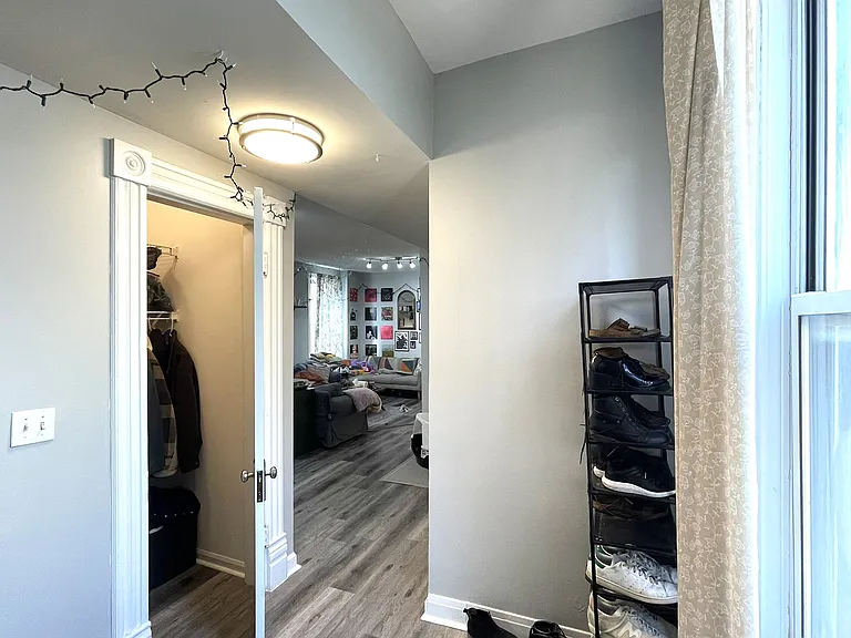1256 N Bosworth Ave #3 — Photo 17