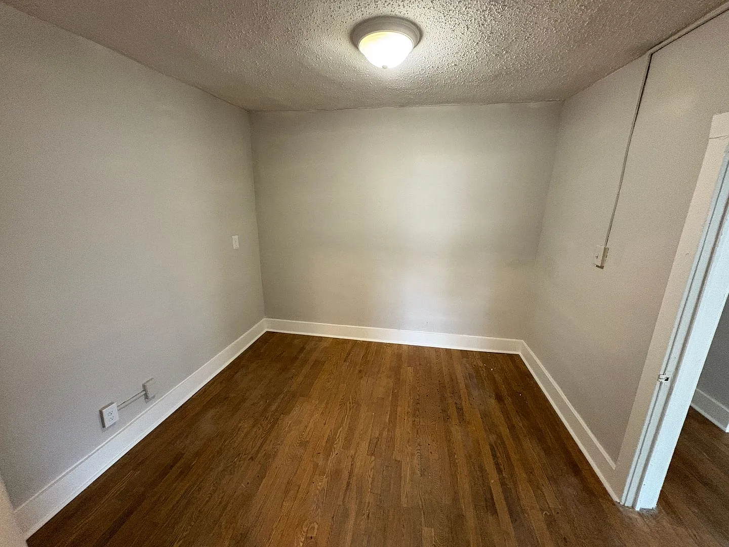 120 Avendale Ave NE — Photo 4
