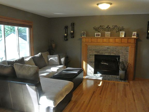 5th image of 1178 Silverwood Bay