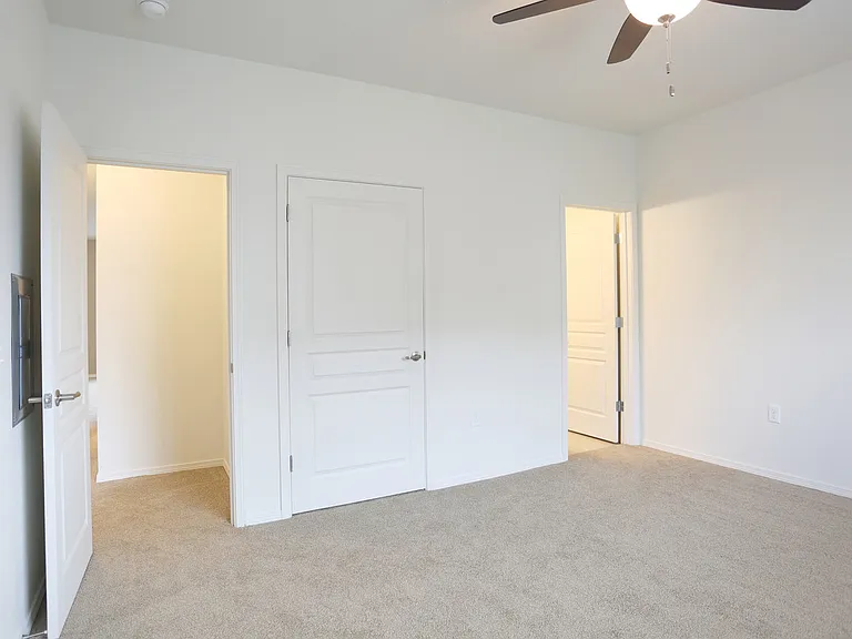 Main St Village Apartments — Photo 25