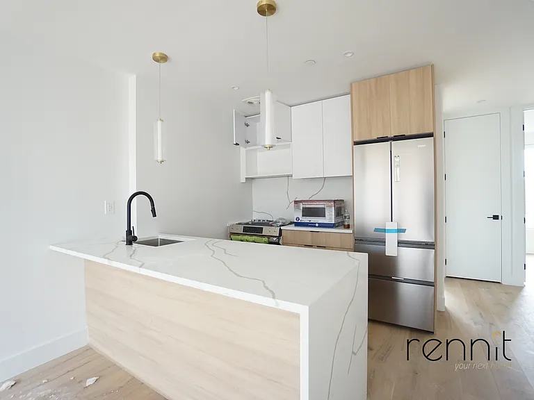 2402 Cortelyou Rd #504 — Photo 4