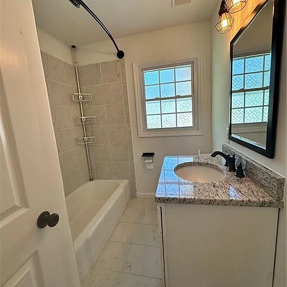 3104 Biggern Ave SE — Photo 12