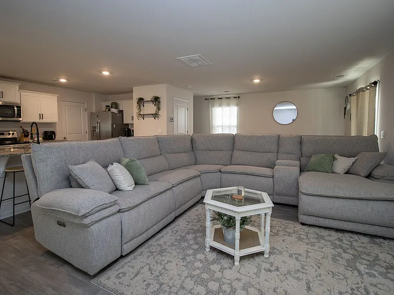 2034 Elmridge Rd — Photo 11