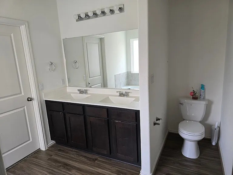 720 Mallow Rd — Photo 10