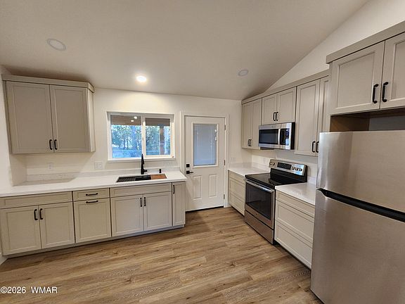 4th image of 2053 Thousand Pines Dr