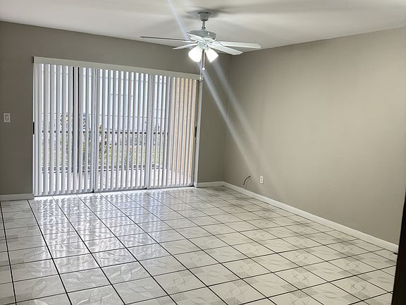 2nd image of 3325 SE 15th Pl APT 101