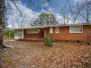 2204 Glen Iris Rd NW, Huntsville, AL 35810
