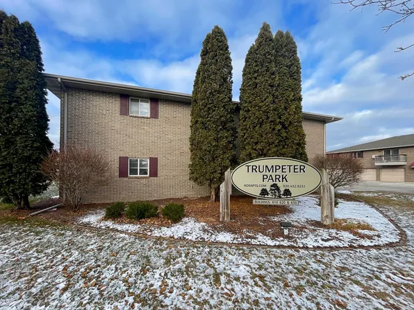 Trumpeter Park 2, 620 Trumpeter Trl #4, De Pere, WI 54115